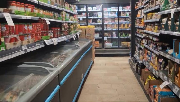 Marketlerde etiket değiştirme mesaisi