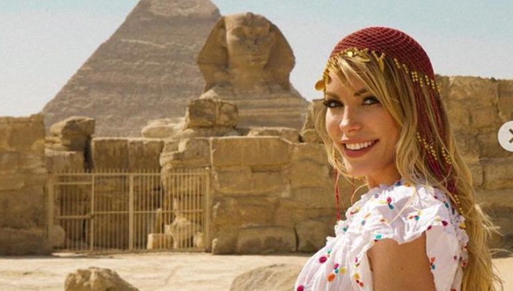 Oradaki kızlar bile susuzluktan ölen kuşlar gibiydi:  26 yaşındayken 80’lik bir zenginle evlenmenin elbette bir bedeli var