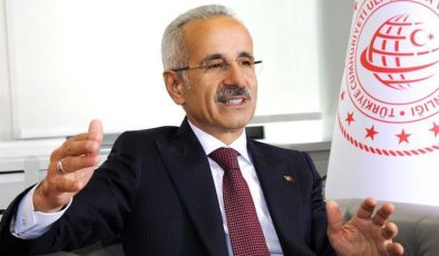 Bakan Uraloğlu açıkladı: Bayram tatilinde 6 milyon 852 bin kişi hava yolu ile seyahat etti