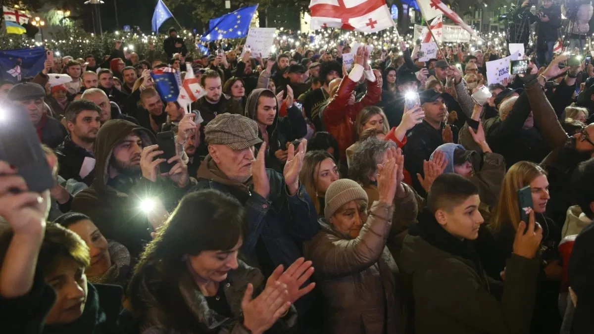 Gürcistan’da sokaklar karıştı: Muhalifler yeniden seçim talep etti