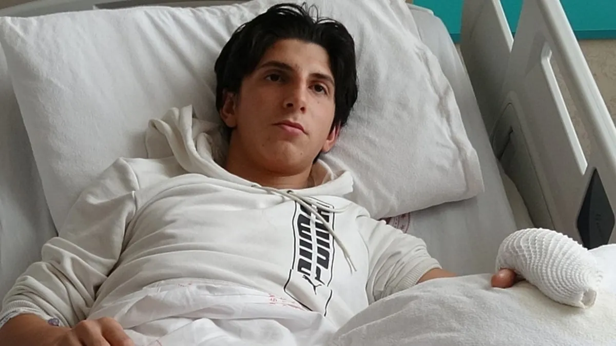 Tedavide uyguladığı buz parmağını bu hale getirdi: Dikkat etsinler yoksa benim gibi uğraşırlar